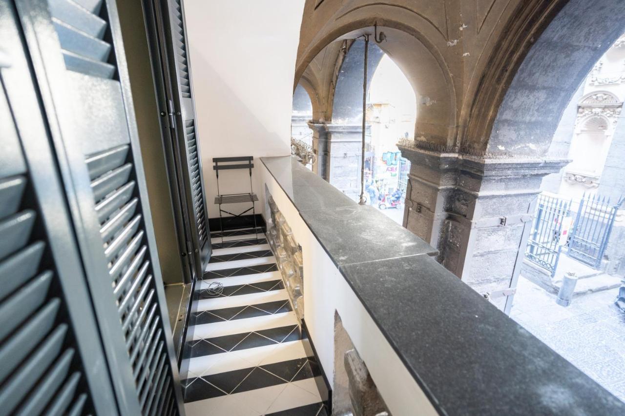 Pulcinella Suite Napoli Bagian luar foto