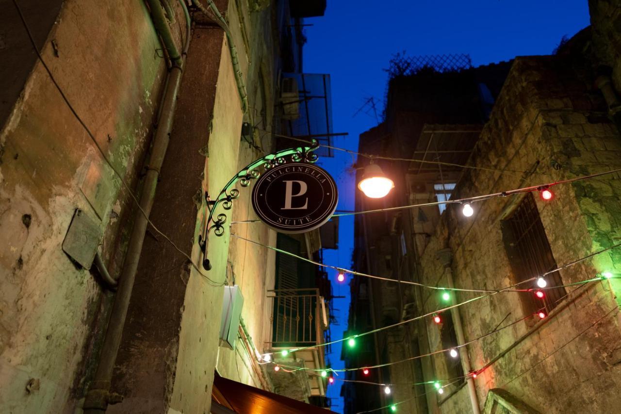 Pulcinella Suite Napoli Bagian luar foto